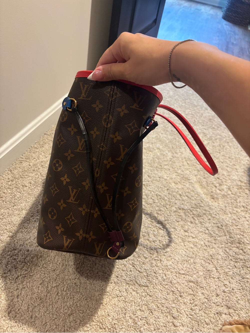Limited Edition Louis Vuitton Brown Monogram Tote with Red Trim - Picture 3 of 9